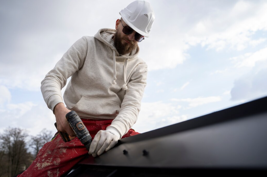 Key Factors to Consider When Finding Emergency Roof Repair Experts